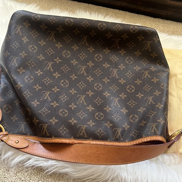 Authentic Louis with pink interior - Picture 5 of 7